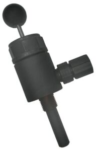 PVC doorslagventiel, procesaansluiting G ½", insteeklengte 50 (mm) en 6x12 (mm) slangaansluiting.